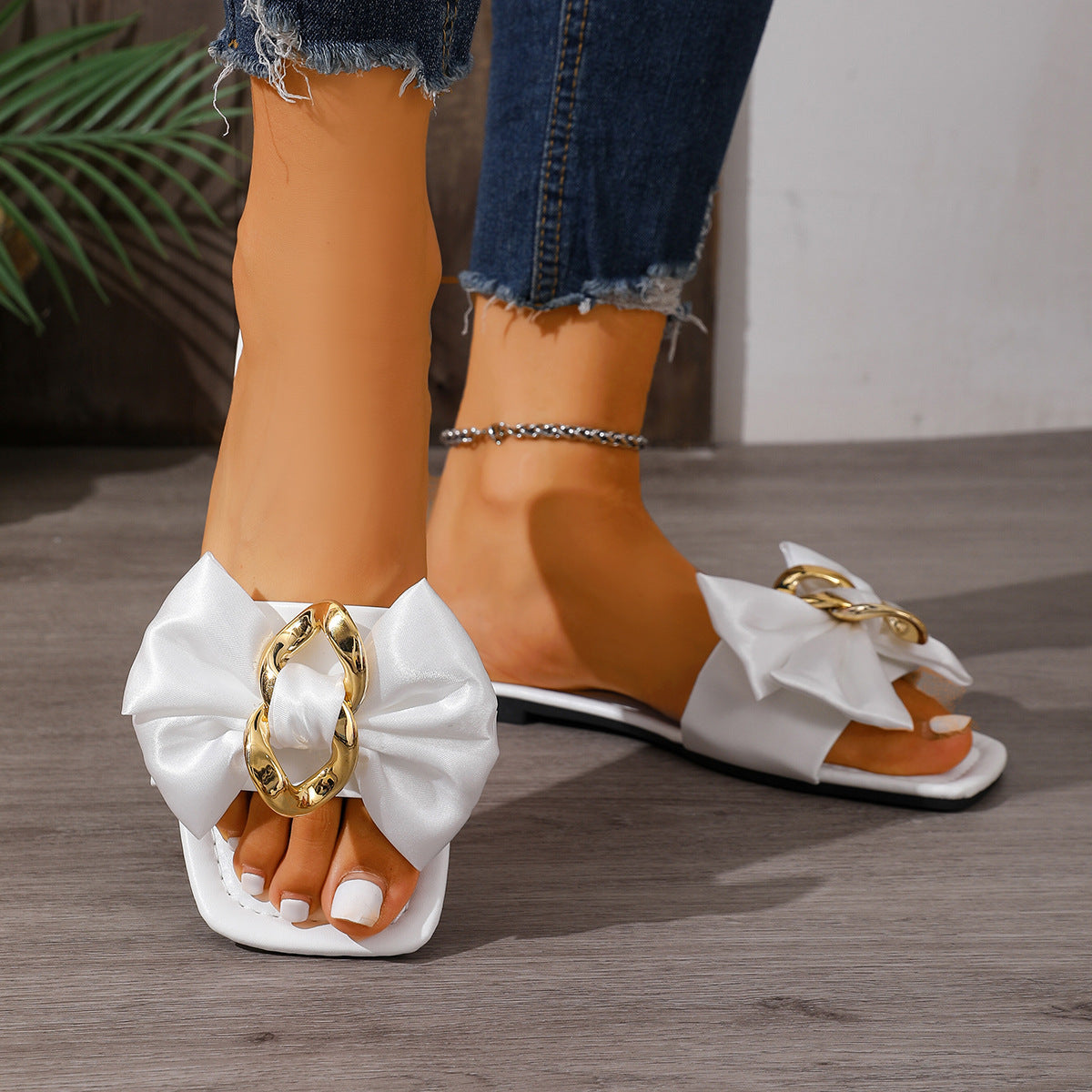 Bow Sandals