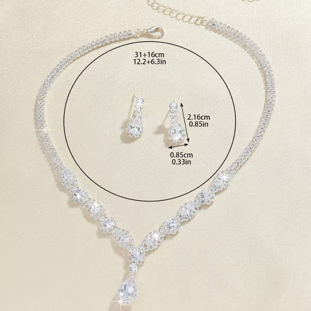 Necklace and earrings jewelry set