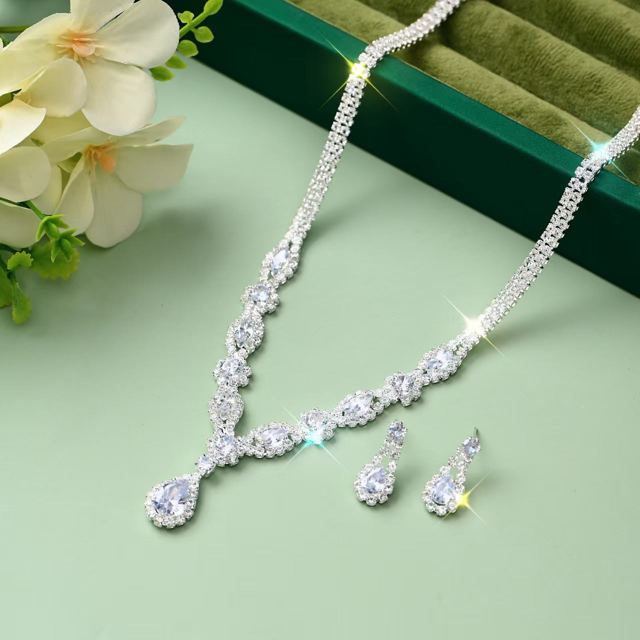 Necklace and earrings jewelry set